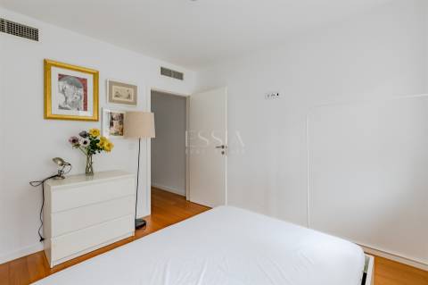 Apartamento T1 na Foz Velha a 100 metros do Mar