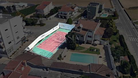 Terreno para Construção com Loteamento em Nogueira da Maia