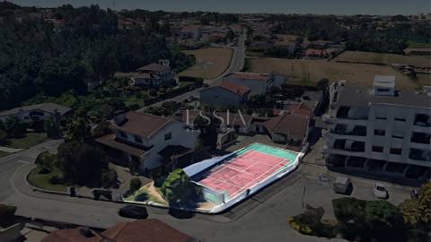 Terreno para Construção com Loteamento em Nogueira da Maia