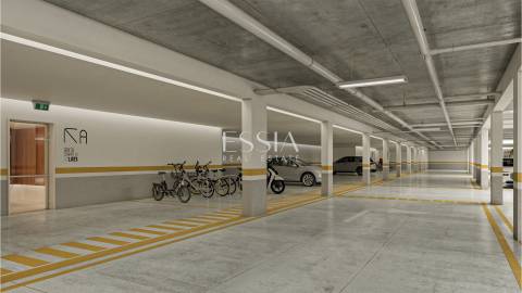 T4 com Terraços no Condomínio Brito Capelo 1023 em Matosinhos Sul