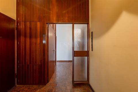 Apartamento T4 na Boavista com Garagem