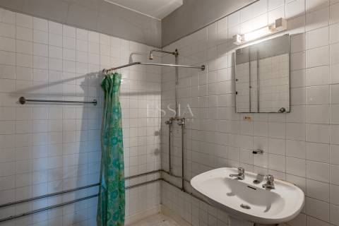 Apartamento T4 na Boavista com Garagem