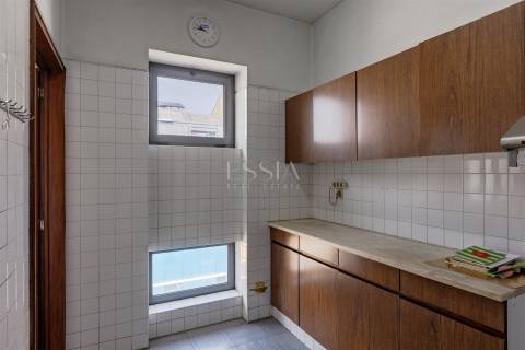 Apartamento T4 na Boavista com Garagem