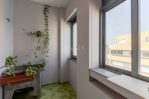 Apartamento T4 na Boavista com Garagem