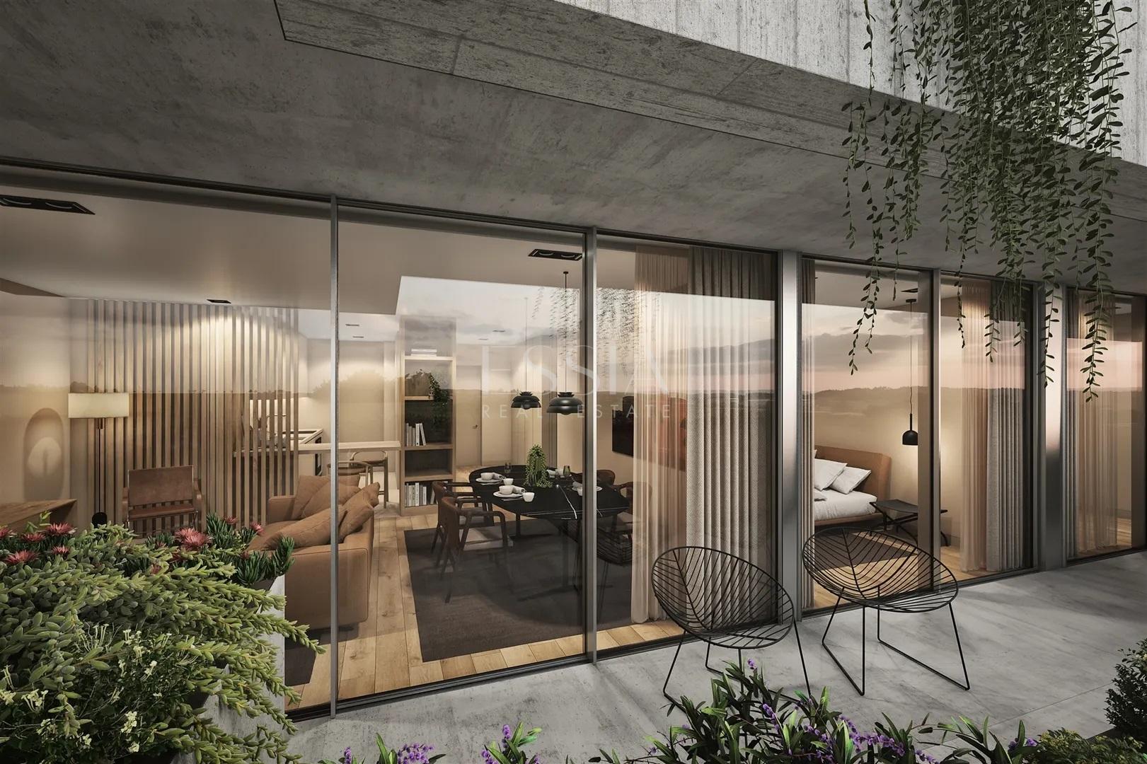 Apartamento T3 com Varanda no Oporto Metropolitano