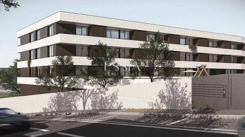 Apartamento T1 com Varanda em Miramar