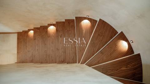 Moradia T5 na Galé, Algarve, em Primeira Linha de Mar