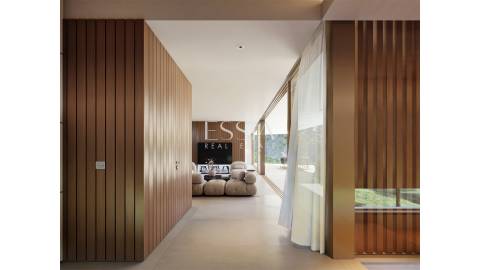 Moradia Contemporânea T5 em Vale do Lobo, Algarve