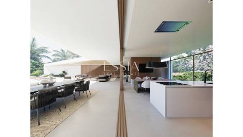 Moradia Contemporânea T5 em Vale do Lobo, Algarve