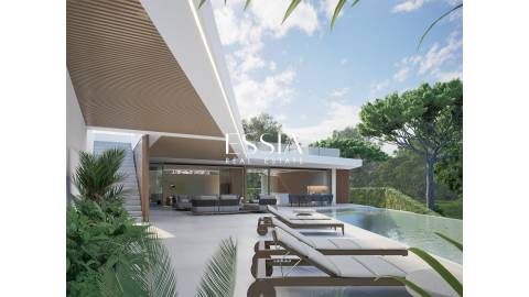 Moradia Contemporânea T5 em Vale do Lobo, Algarve