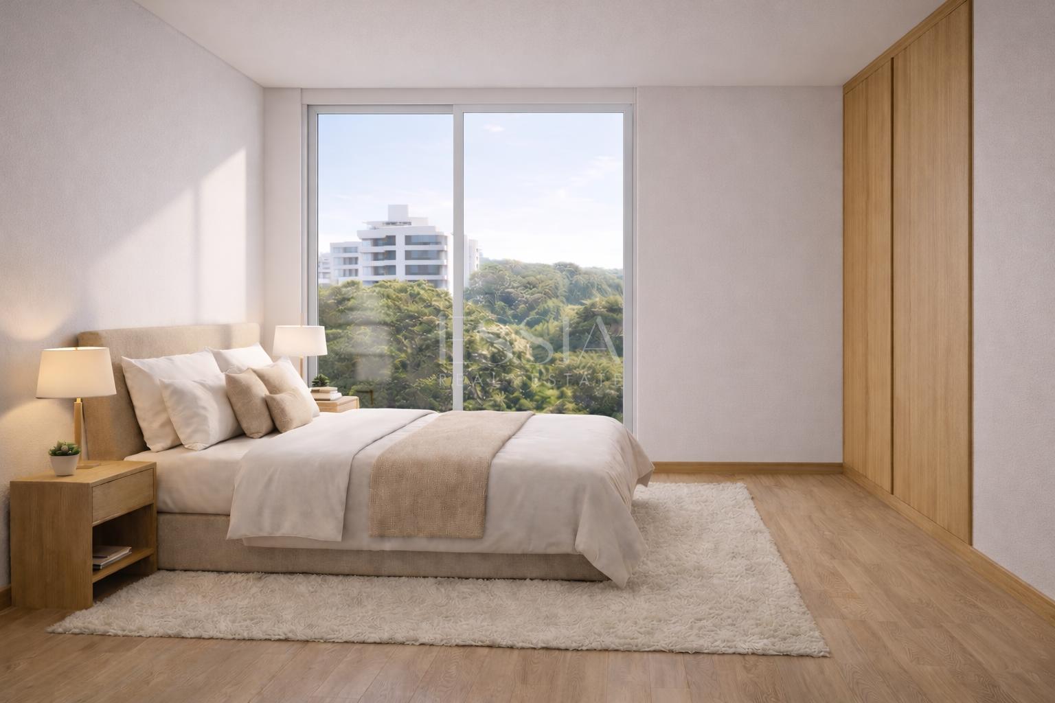 Apartamento T2 com Varanda e Garagem em Custóias