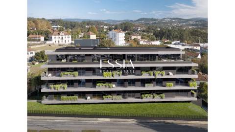 Apartamento T2 com Jardim e Varanda em Lousada