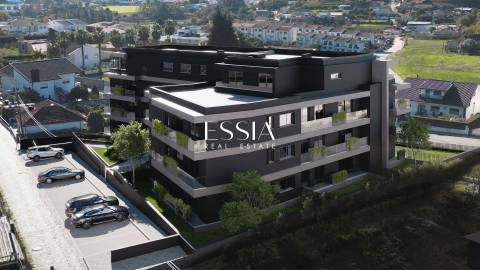 Apartamento T3 com Varandas em Lousada