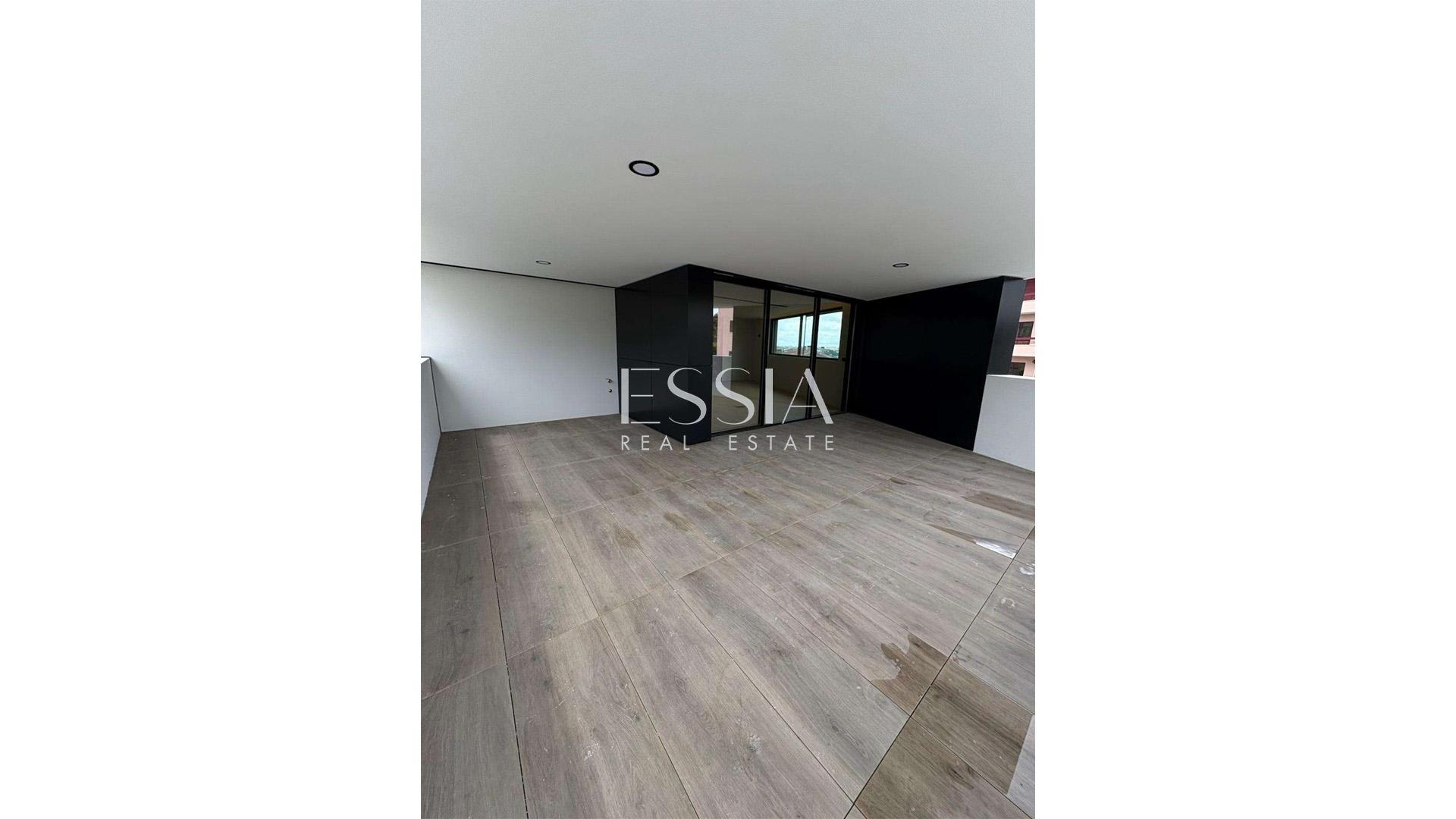 Apartamento T3 com Varandas no Centro de Gondomar