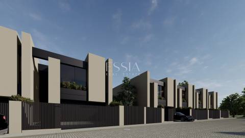 Moradia T3 com Varandas e Jardim em Gondomar