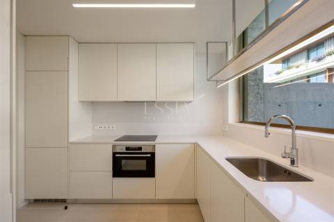 Apartamento T2 Duplex com Jardim em Nevogilde