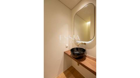 Apartamento T2 Duplex com Jardim em Nevogilde