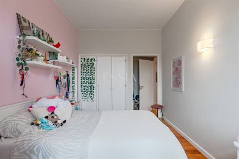 Apartamento T4 na Foz Velha a 150 metros do mar