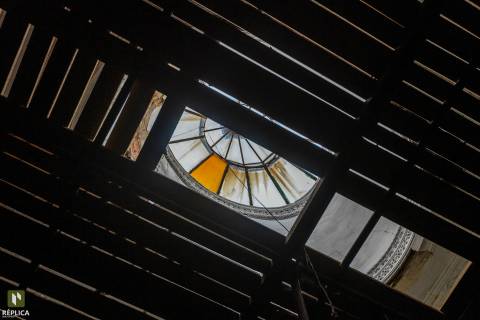 Prédio para reconstrução com projeto aprovado - Baixa do Porto