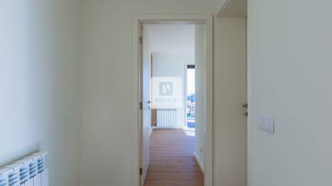 Penthouse T1 - Terraço de 39,50m2 panorâmico com cobertura.