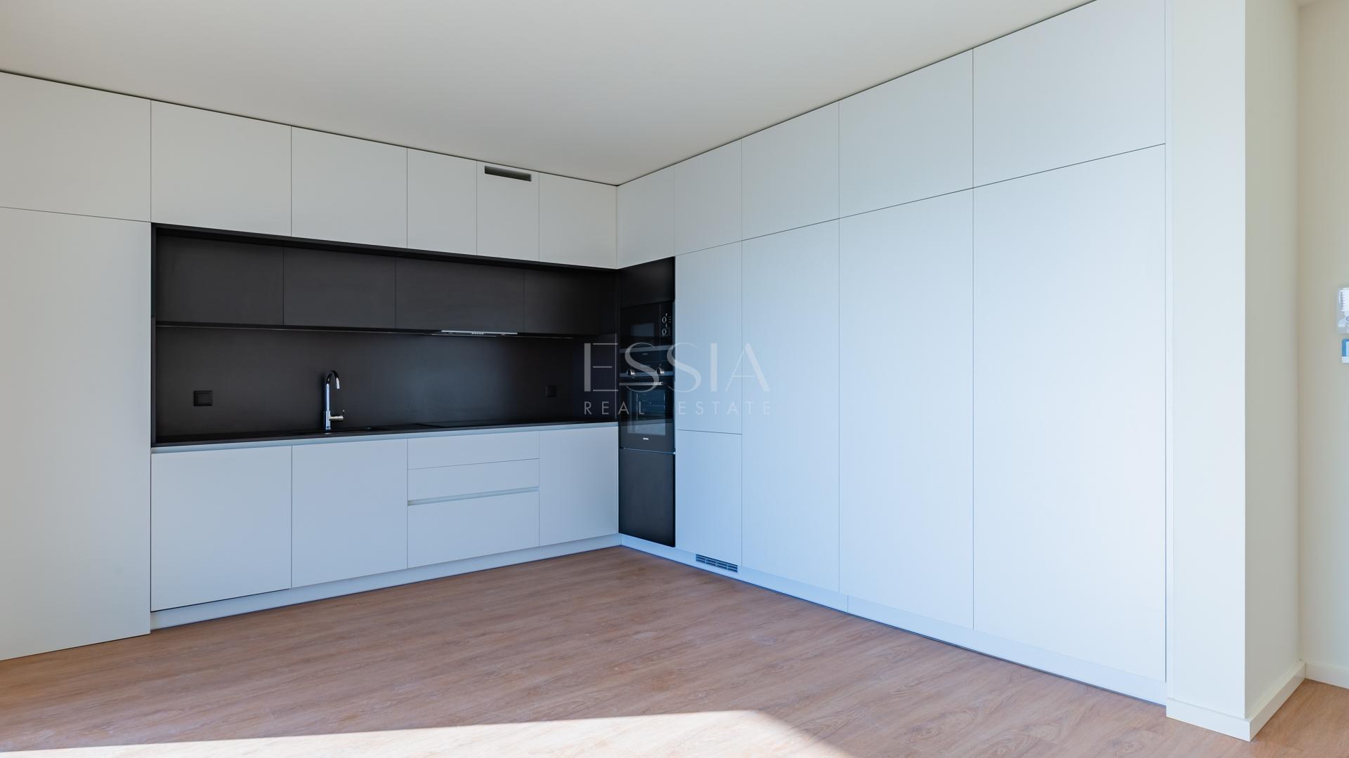 Penthouse T1 - Terraço de 39,50m2 panorâmico com cobertura.