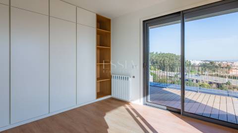 Penthouse T1 - Terraço de 39,50m2 panorâmico com cobertura.