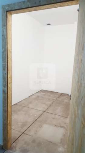 Armazém  Venda em Cedofeita, Santo Ildefonso, Sé, Miragaia, São Nicolau e Vitória,Porto