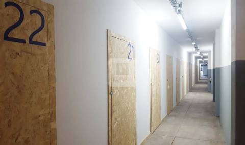 Armazém  Venda em Cedofeita, Santo Ildefonso, Sé, Miragaia, São Nicolau e Vitória,Porto