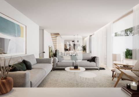 Apartamento T4 Duplex Novo - 2 terraços - Antas