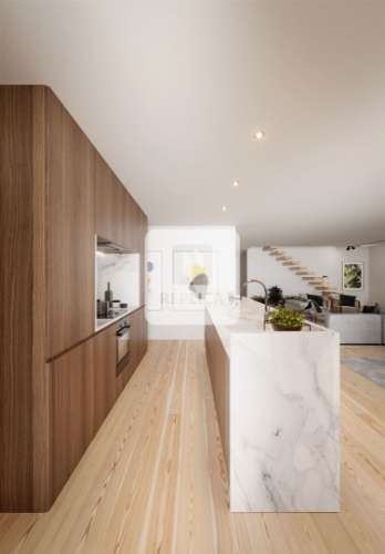 Apartamento T4 Duplex Novo - 2 terraços - Antas