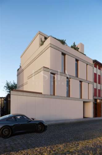 Apartamento T4 Duplex Novo - 2 terraços - Antas