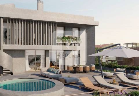 Apartamento T3 com jardim próximo Av. da Boavista no Porto