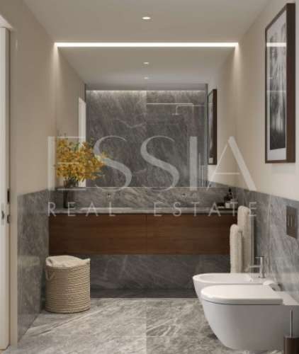 Apartamento Cobertura T4 Duplex com terraço e jacuzzi na Av. da Boavista no Porto