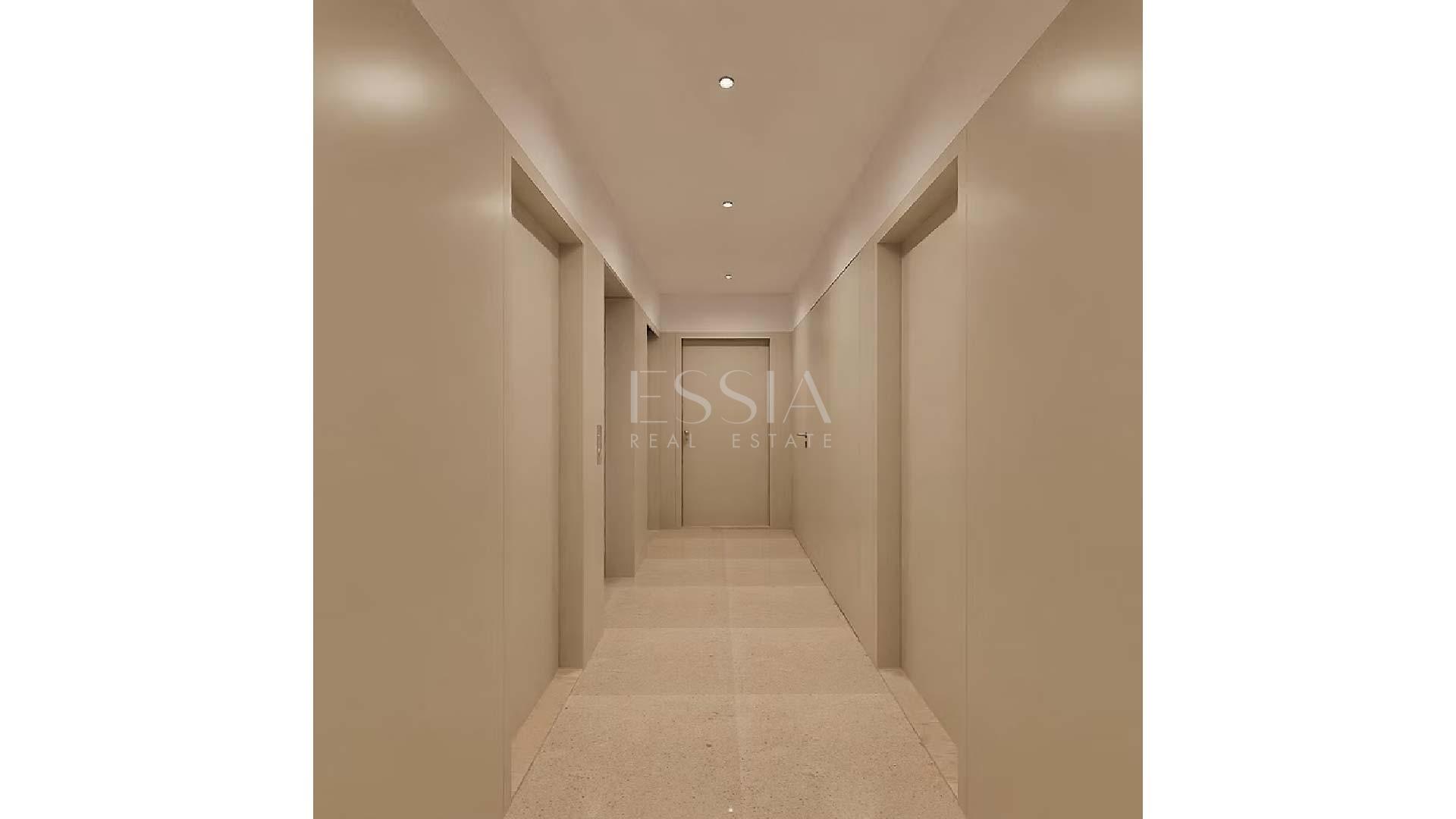 Apartamento T0 com Varanda e Lugar de Garagem