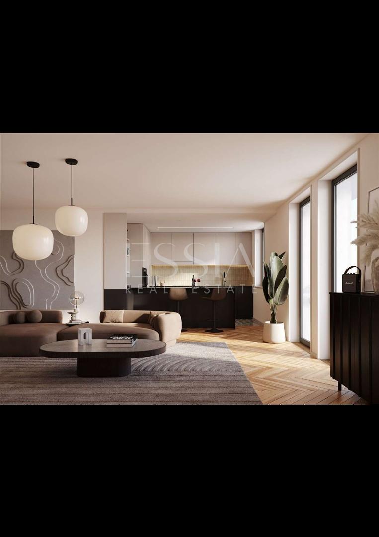 Apartamento T2+1 com Terraço em Cedofeita, Porto