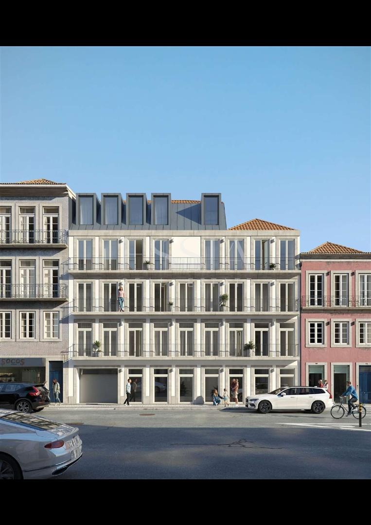 Apartamento T2 + 1 com Varanda em Cedofeita