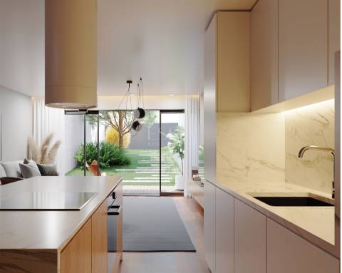 T2 duplex com Jardim de 45m2 e 2 lugares de garagem na  Avenida Fernão de Magalhães