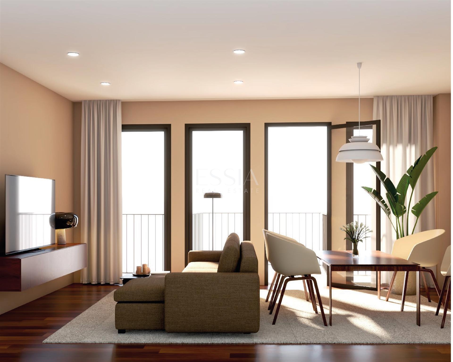 T2 duplex com Jardim de 45m2 e 2 lugares de garagem na  Avenida Fernão de Magalhães