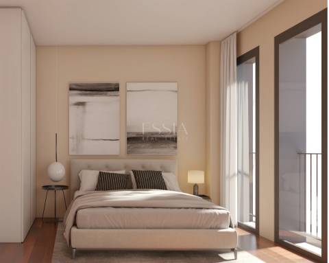 T2 duplex com Jardim de 45m2 e 2 lugares de garagem na  Avenida Fernão de Magalhães