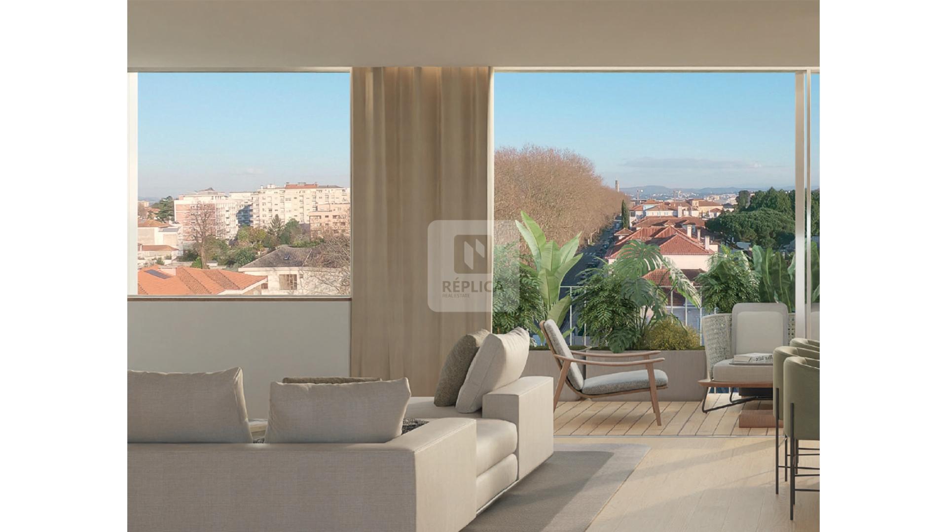 Apartamento T3 com varanda no The Avenue nas Antas