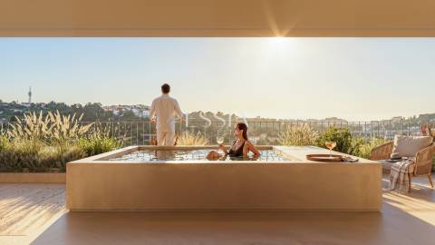 Apartamento T3 com Piscina Privativa no Rivage Douro