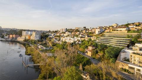 Apartamento T2 com Vista Rio no Rivage Douro