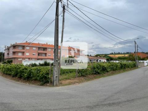 Quinta com moradia para recuperar em Gulpilhares, Vila Nova de Gaia