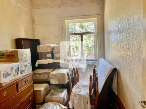 Quinta com moradia para recuperar em Gulpilhares, Vila Nova de Gaia