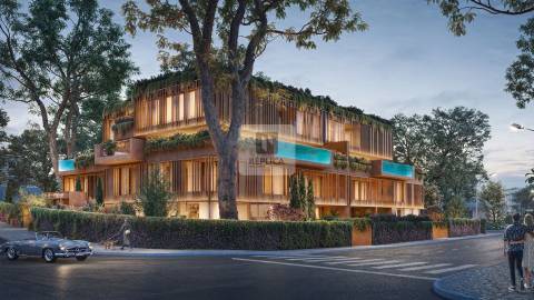 T4 Duplex com Jardim e Piscina no The Principado Cascais