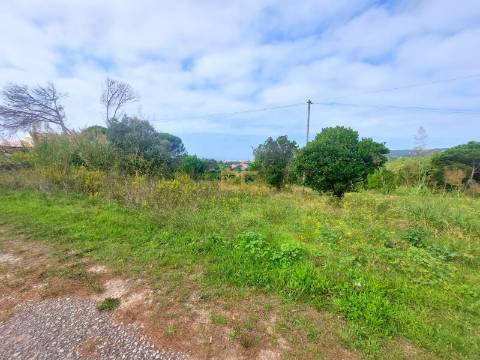 Terreno com vistas de mar- em Buarcos!