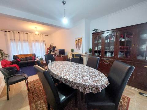 Moradia T3 no Alto de Buarcos!