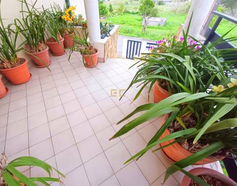 Moradia T5 com jardim e garagem, para venda na Figueira da Foz- Tavarede!