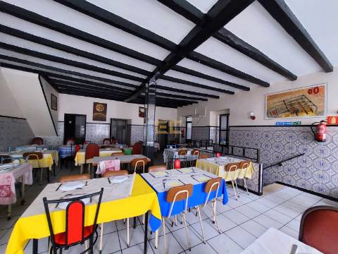 Prédio para venda, na Figueira da Foz - Baixa da Cidade!