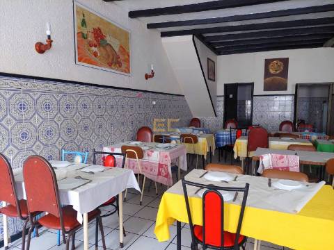 Prédio para venda, na Figueira da Foz - Baixa da Cidade!